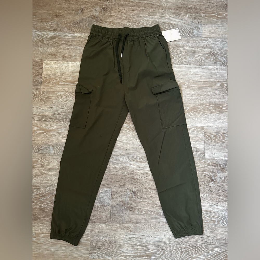 Women’s Cargo Pants